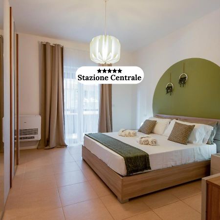 Puglia5Stars Stazione Centrale Urban Green バーリ エクステリア 写真