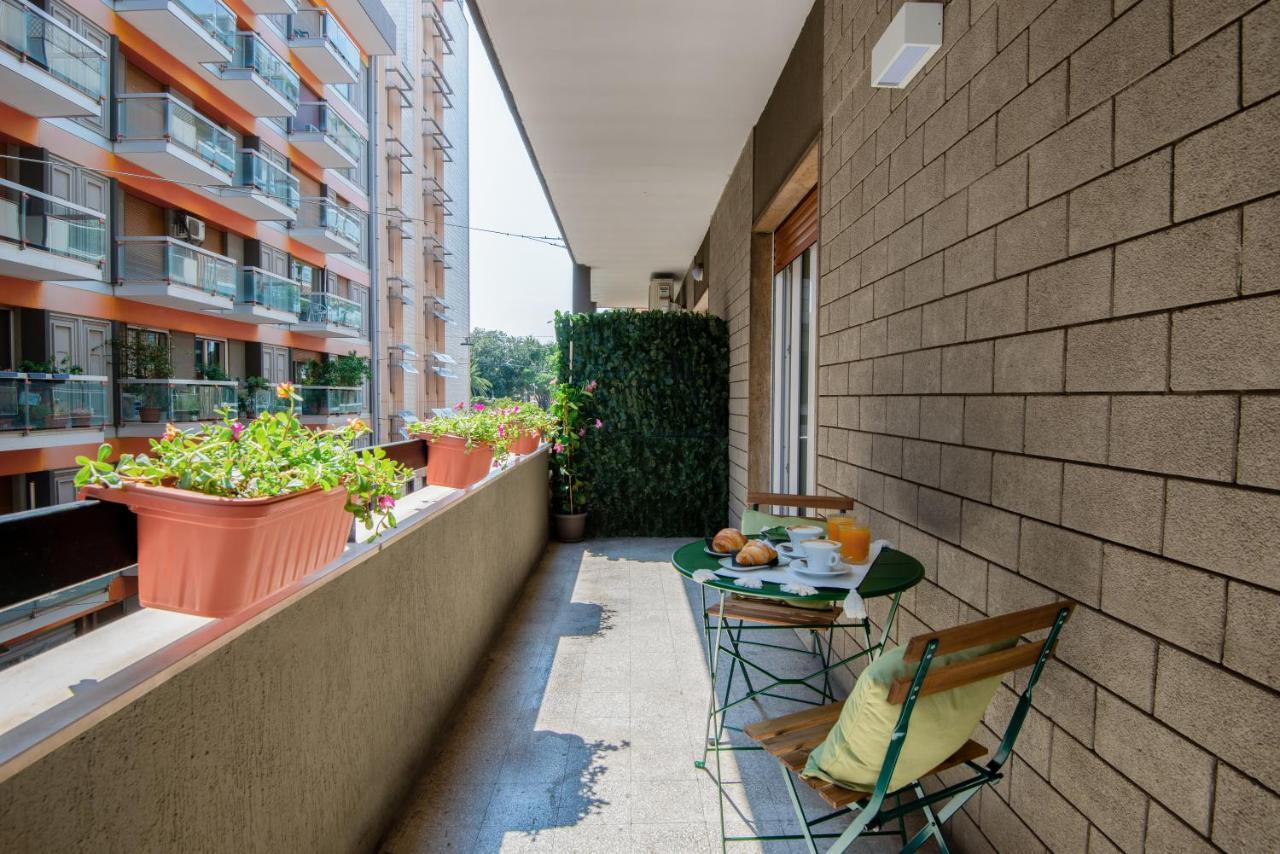 Puglia5Stars Stazione Centrale Urban Green バーリ エクステリア 写真