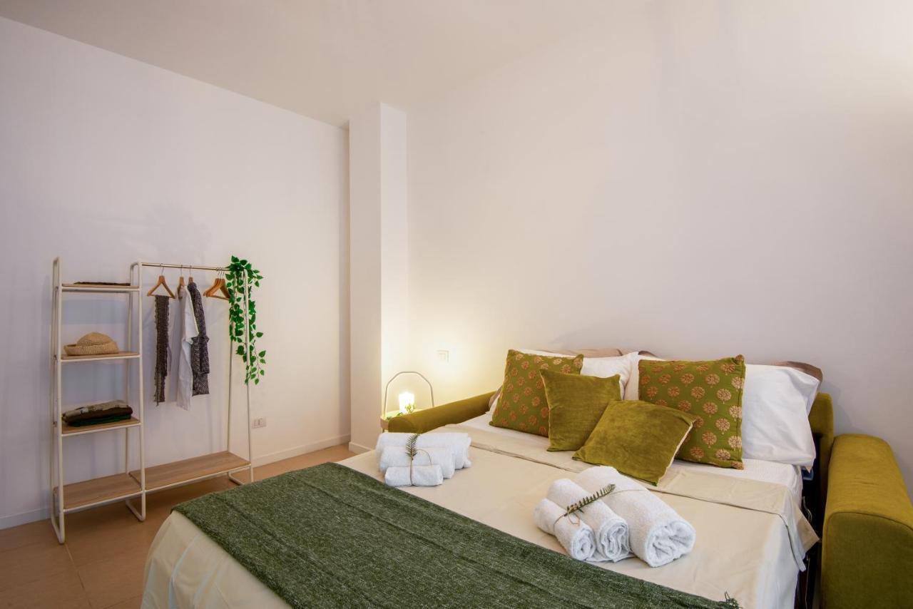 Puglia5Stars Stazione Centrale Urban Green バーリ エクステリア 写真